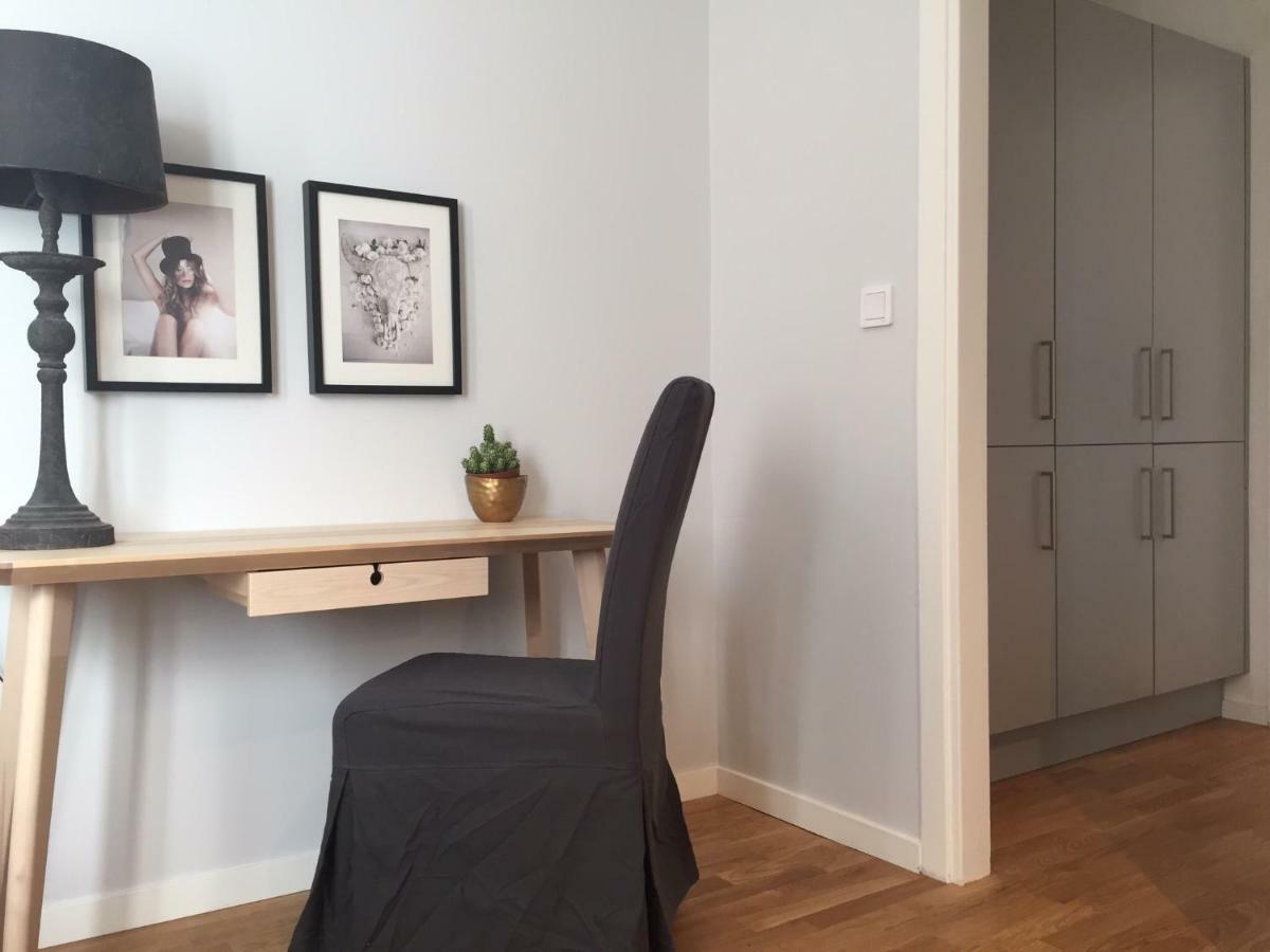Central Stockholm With Free Airport Pickup Estocolmo Exterior foto