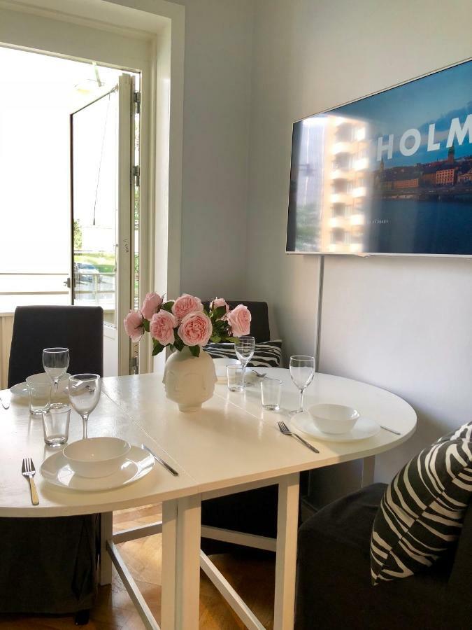 Central Stockholm With Free Airport Pickup Estocolmo Exterior foto